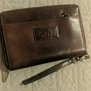 Joyn wristlet & leather tassel/keychain